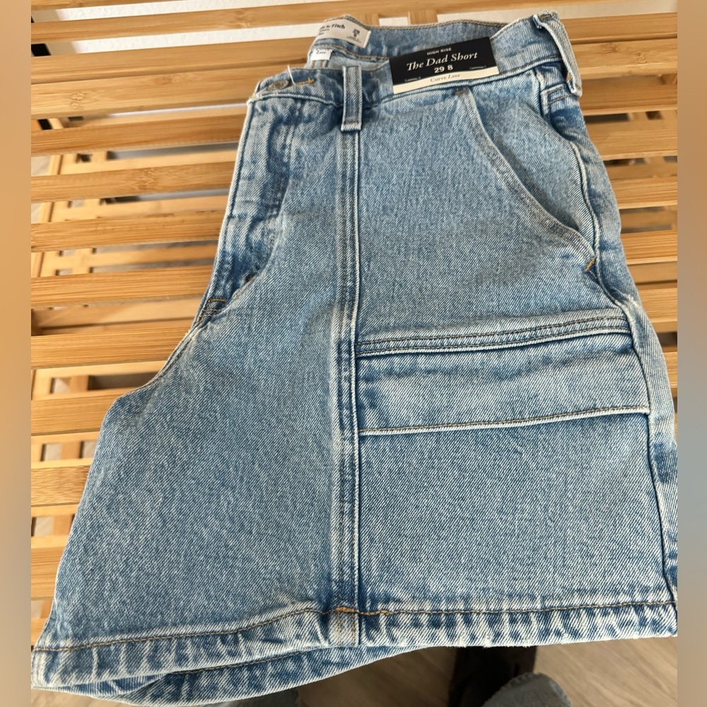 The Dad Short High Rise Curve Love